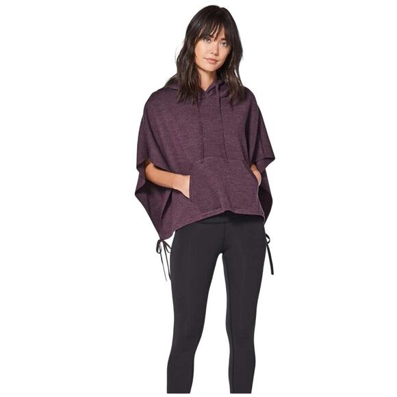 Lululemon All In A Day Hooded Poncho
Heathered Black Cherry O/S - Picture 1 of 7